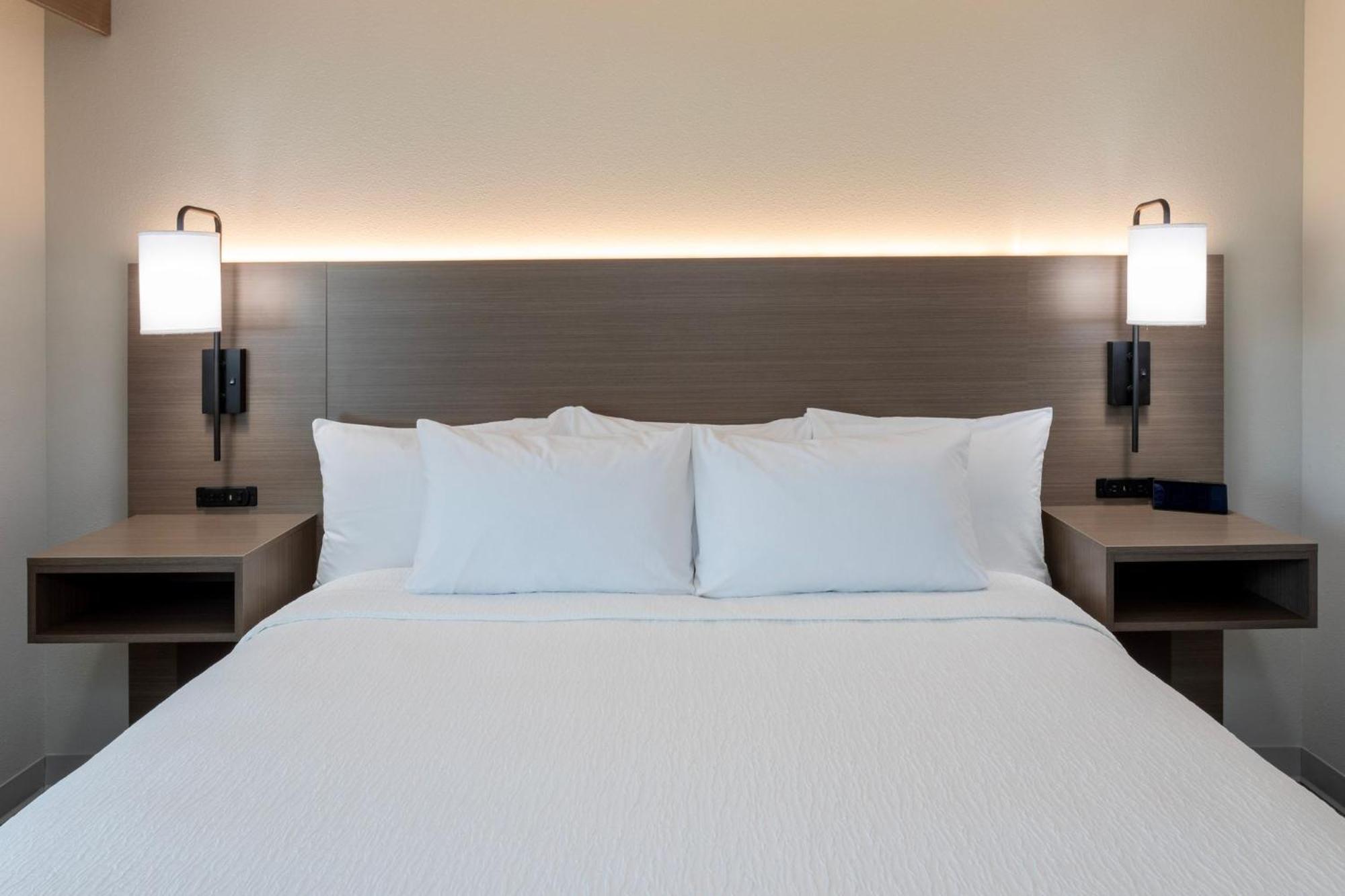 Grandstay Hotel & Suites Algona ภายนอก รูปภาพ